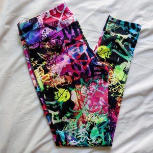 Material Girl Active Rainbow Graffiti Print Leggings M